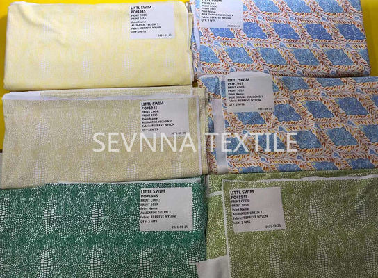 Il tessuto riciclato resistente dello Swimwear della pillola per il laboratorio di colore immerge il colpo stampato Digital Offs