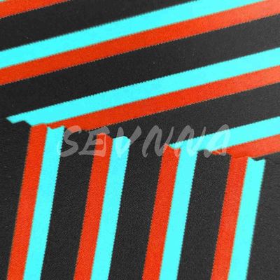 Resistente agli odori 155cm Stretchable Yoga Wear Fabric Custom Stampato con 4-Way Stretch