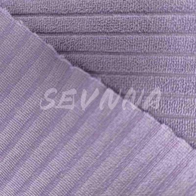 Tessuti di poliestere riciclati: l'alternativa verde per una moda sostenibile