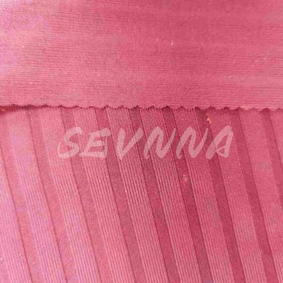 Tessuti di nylon riciclati: una scelta eco-consapevole per i produttori di abbigliamento