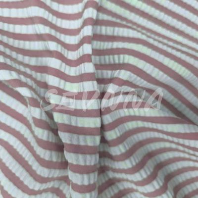 Tessuto di spandex in poliestere ad alta resistenza per costumi da bagno 55% Poliestere riciclato 40% Nylon 5% EL