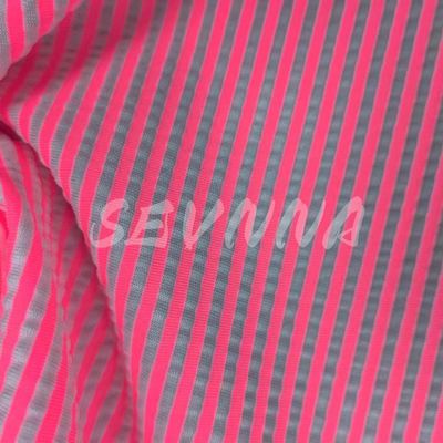 Jacquard a maglia 240 grammi Estate/autunno Tissu a maglia doppia Adulti 40% Nylon 55% Polietilene 5% EL