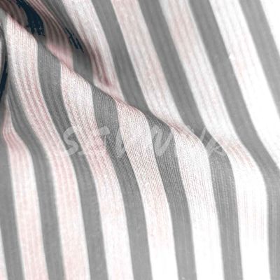 Tessuti di poliestere riciclati Soluzione tessile ecocompatibile e innovativa