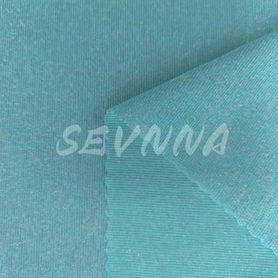 Abbigliamento attivo che migliora le prestazioni