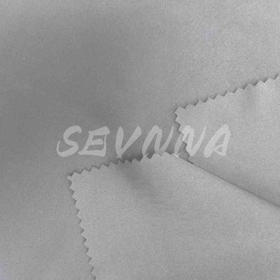 Esperienza La superiorità del tessuto Repreve La soluzione sostenibile
