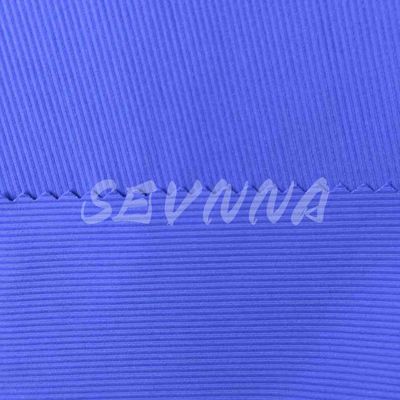 Materiale da yoga personalizzabile e versatile per la tua attività versatile
