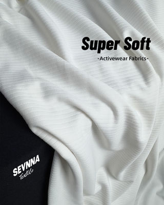 Tecnologia Xtra Life in tessuto Lycra riciclato traspirante Eco-friendly and durable