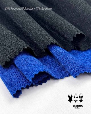 Materiali da nuoto a alta traspirabilità per nuotatori attivi