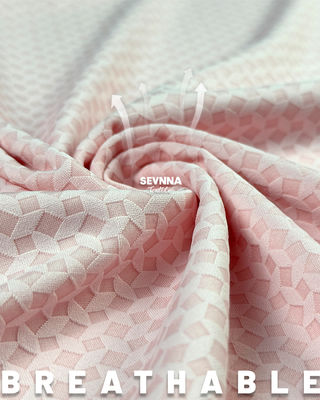 Scopri i vantaggi del tessuto da nuoto testurizzato per i produttori di costumi da bagno