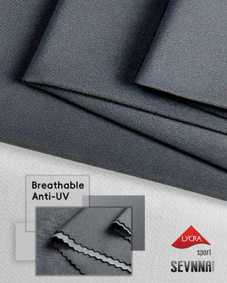 152 cm di larghezza tessuto Lycra con 72% materiali riciclati e 28% Xtra Life Lycra