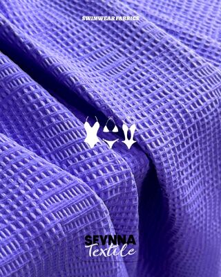 91 Alternativa di Tessuti per Costumi da Bagno in Nylon Riciclato e Spandex con Texture, Offrono Elevata Mantenimento della Forma, Adatti per Costumi da Bagno Comodi e Durevoli