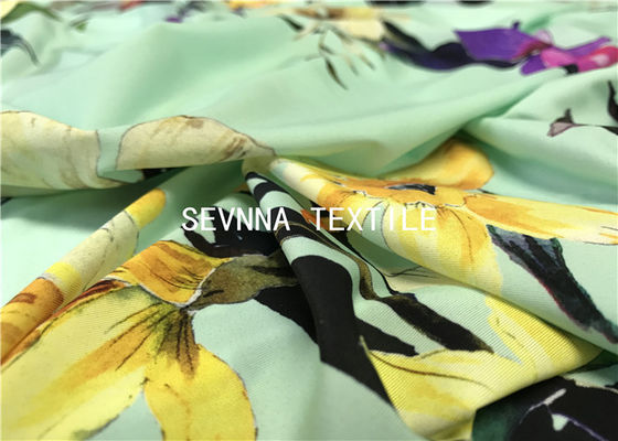 Lo sport di Lycra di compressione del reggiseno di sport del tessuto dello Swimwear riciclato stampa di Digital del getto di inchiostro tricottato trama circolare serico ammorbidisce