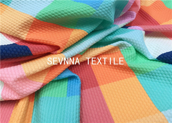 Ghette attive Lorna Jane Style di yoga del tessuto di Matte Plastic Bottle Recycled Polyester del tricot
