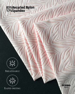 Confortevole e elegante con la nostra collezione di abiti da ginnastica