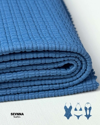Rimanete freschi e confortevoli con il nostro tessuto per yoga flessibile e traspirante