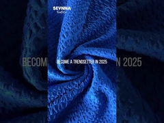 270 grammi di tessuto Lycra riciclato eco-friendly con stampa olografica metallica